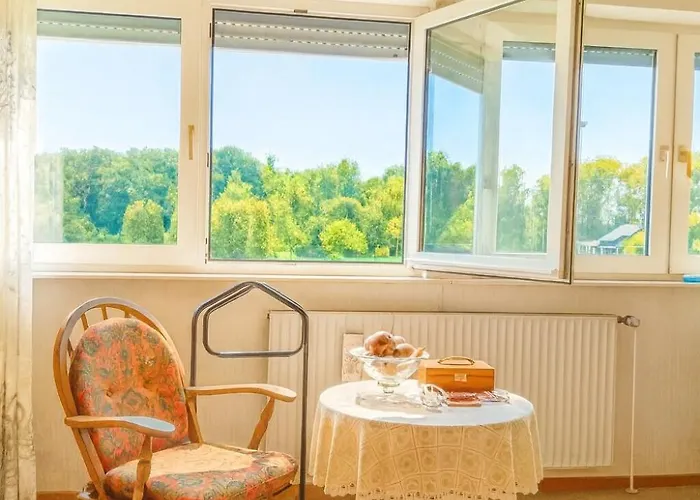 Appartement Grosszuegiges Einfamilienhaus Mit Viel Garten