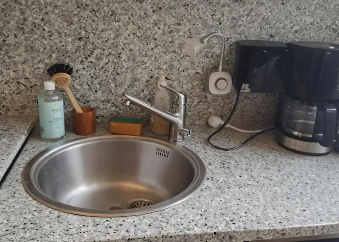 Appartement Grosszuegiges Einfamilienhaus Mit Viel Garten *